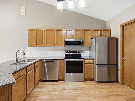 3rd image of 10605 44th Ave N APT E