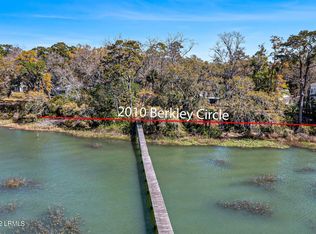 2010 Berkeley Cir, Port Royal, SC 29935