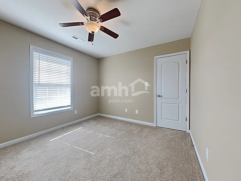 5006 Horsestall Dr — Photo 13