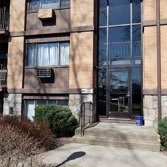 10 Oakwood Ter New Windsor, NY, 12553 Apartments for Rent Zillow