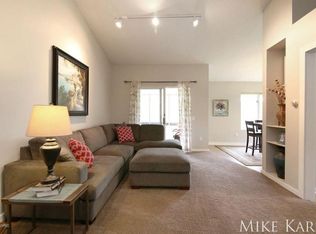 4375 Millpond Dr NE, Rockford, MI 49341