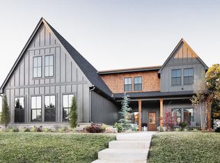 4916 Green Country Rd, Edmond, OK 73034