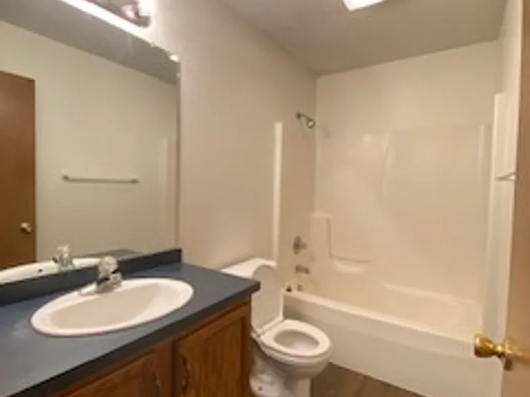 819 Colonial Manor Dr — Photo 16