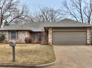 2328 Red Elm Ct, Edmond, OK 73013