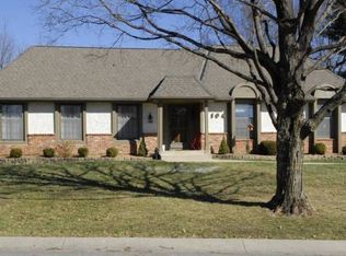 2104 W 120th Ter, Leawood, KS 66209