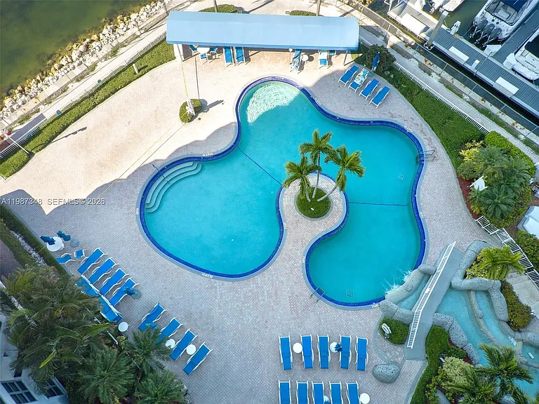 3530 Mystic Pointe Dr #1401 — Photo 43