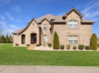 123 Alderwood Dr, Hendersonville, TN 37075