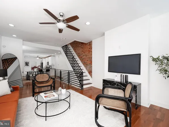 1620 N 30th St, Philadelphia, PA 19121
