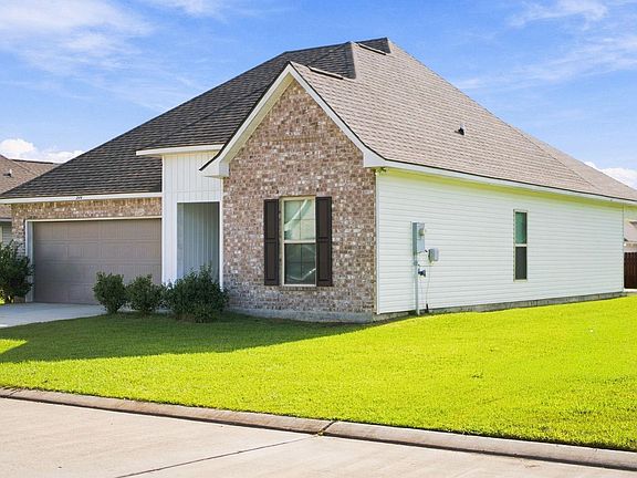 5th image of 284 Shadow Pointe Rd