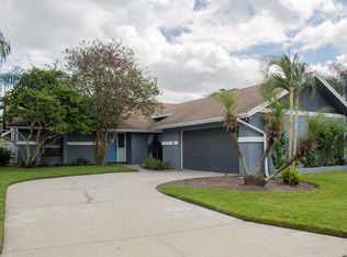 13515 Clubside Dr, Tampa, FL 33624