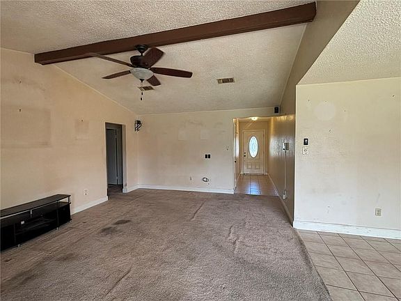 2nd image of 4920 White Oak Dr