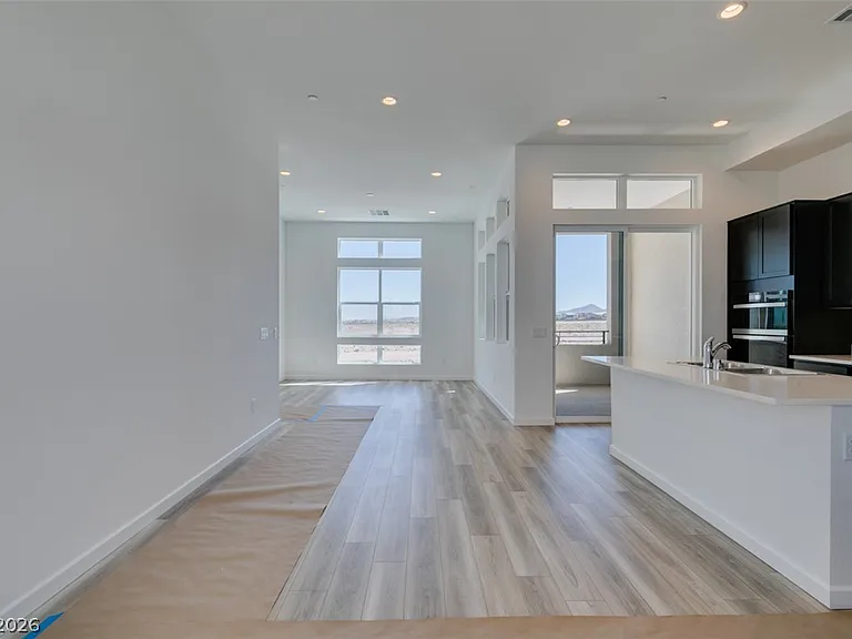 2498 Indigo Mountain St — Photo 13