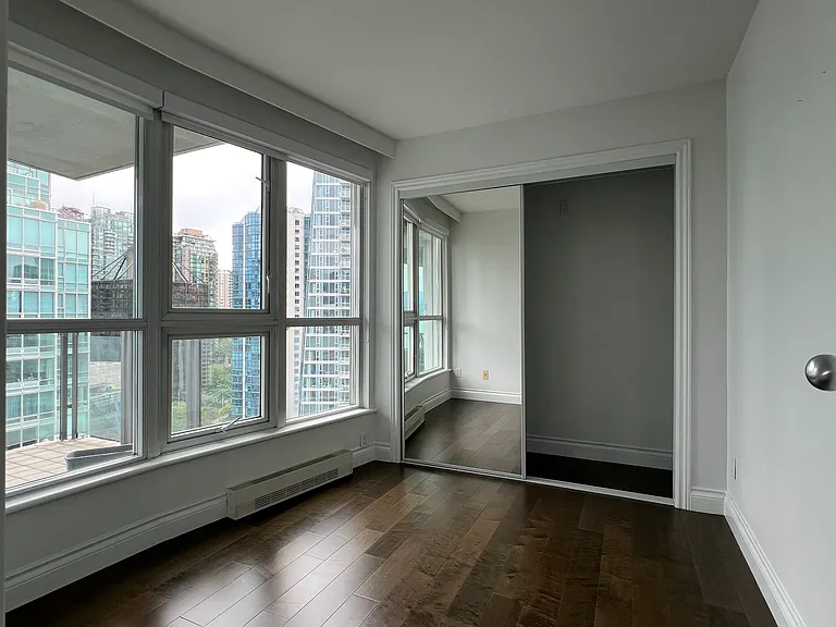 535 Nicola St #22XX — Photo 11