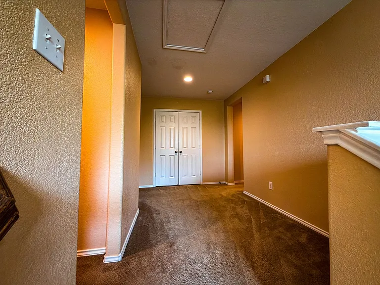 2250 Howry Dr — Photo 14