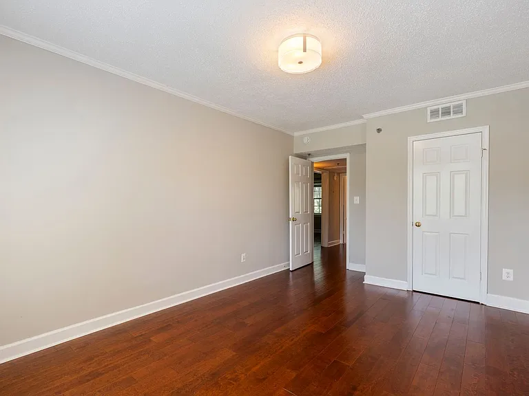 600 Bashford Ln #2333 — Photo 13