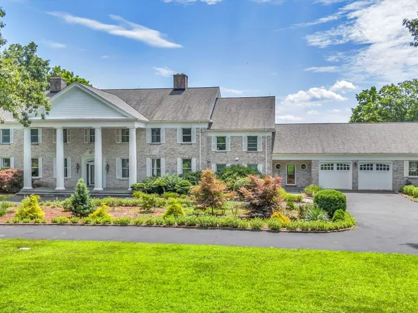 1 John Steele Road, Farmington, CT 06032