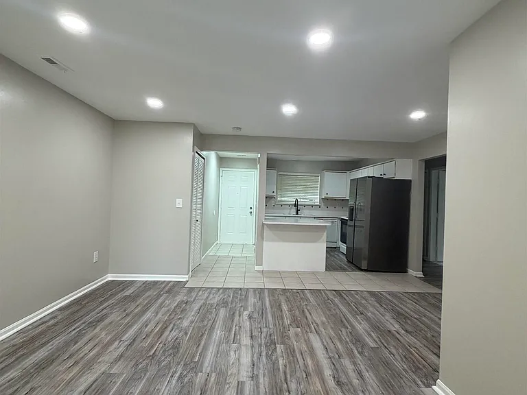 44411 Sunnyside Dr — Photo 6