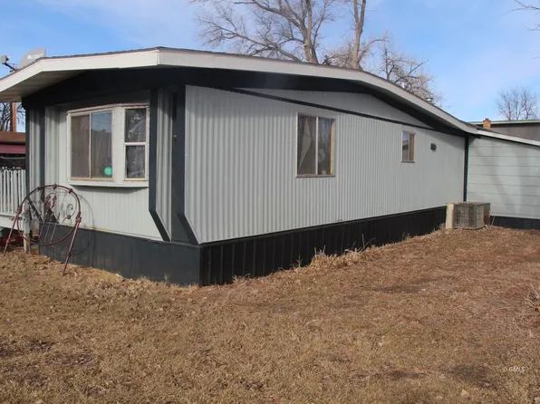 217 S Towne Ave, Terry, MT 59349