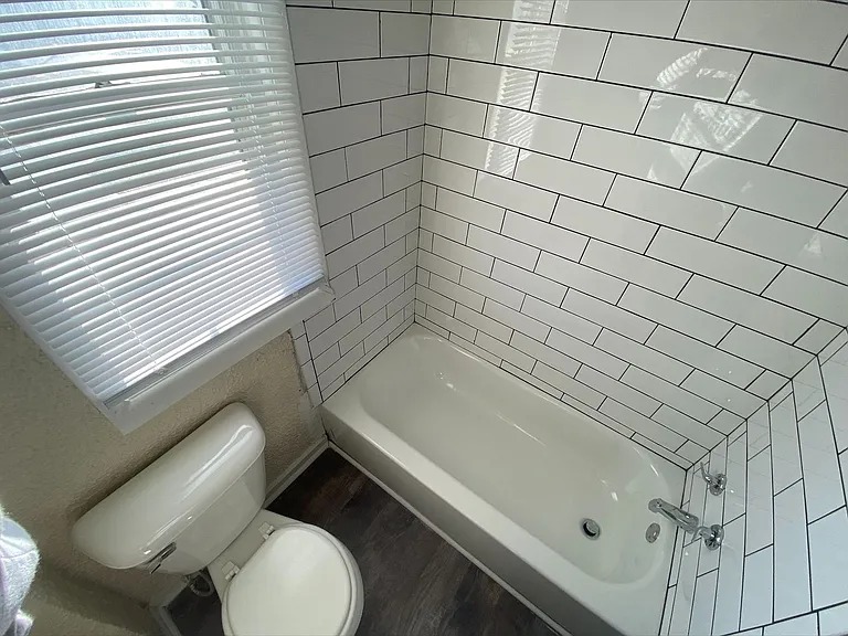4149 Grant St — Photo 16