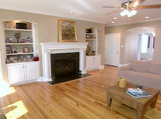 441 Walnut Ave, Boston, MA 02119