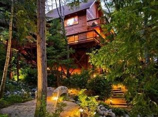 27335 Elmwood Dr, Lake Arrowhead, CA 92352