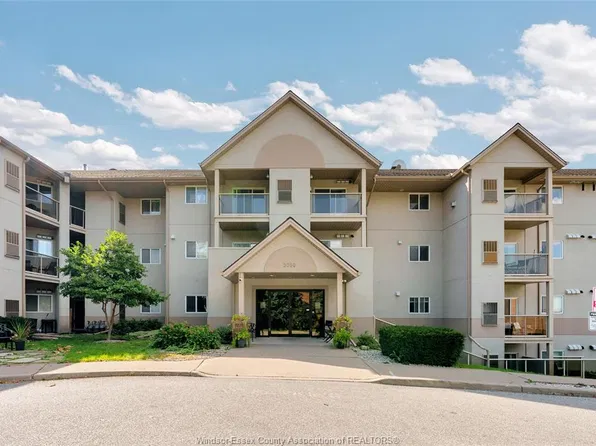 3000 Sandwich St, Windsor, ON