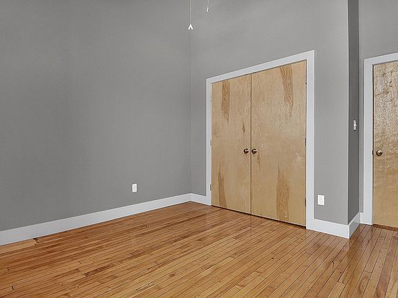 5th image of 1615 Hampton Ave #20