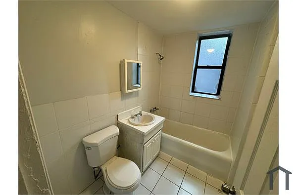 Building Photo - 125 Osborne Ter #12