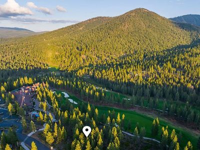 8101 Valhalla Dr, Truckee, CA, 96161