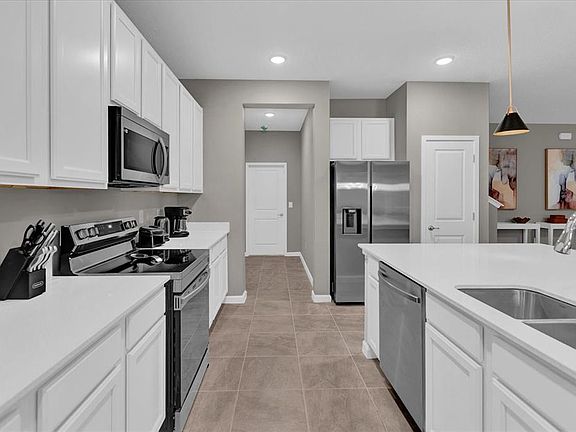 4th image of 2441 SHANTI DRIVE