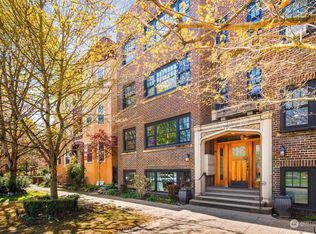 525 16th Ave E UNIT 204, Seattle, WA