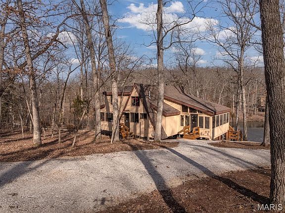 4th image of 402 Cervina Woods Dr