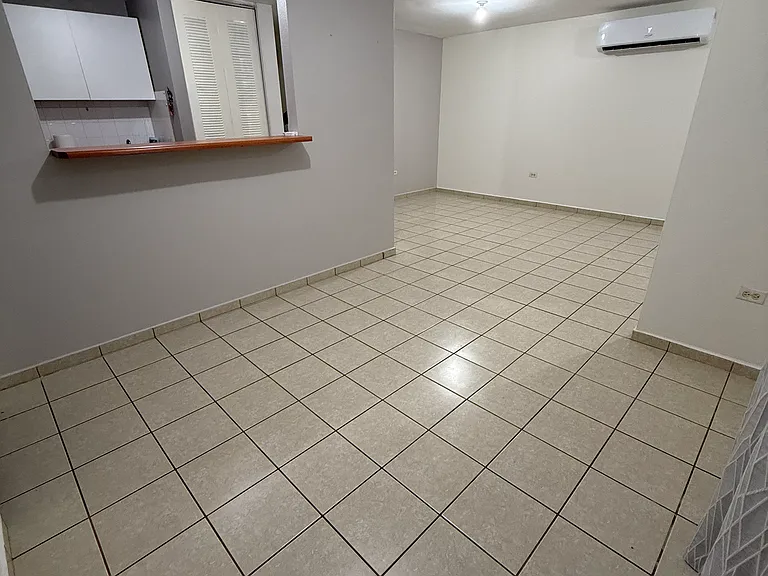 892 Calle Los Robles #M24 — Photo 8