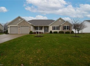 380 Meadow Ridge Trl, Doylestown, OH 44230