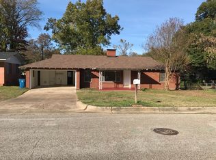 615 Florey St, Kilgore, TX 75662
