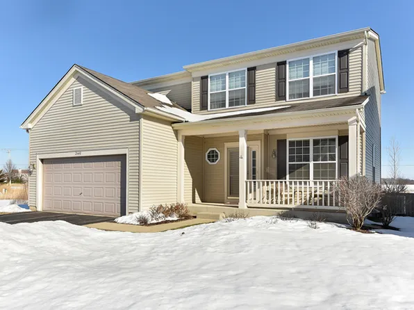 2640 Pecos Cir, Montgomery, IL 60538