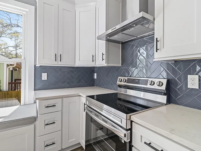 1109 Selwin Ave SW — Photo 7