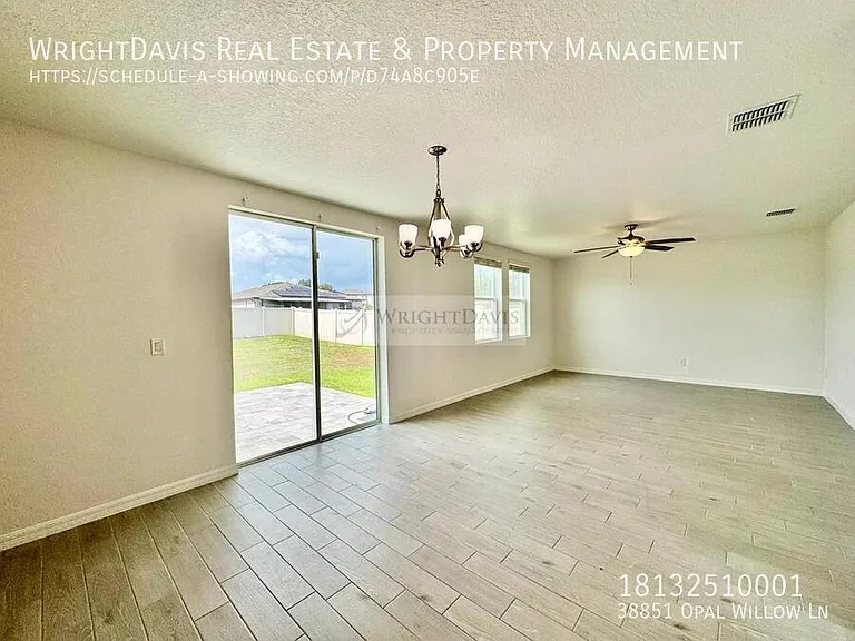38851 Opal Willow Ln — Photo 17
