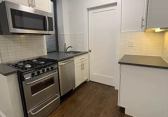 Rented by Tourma Realty LLC | media 2