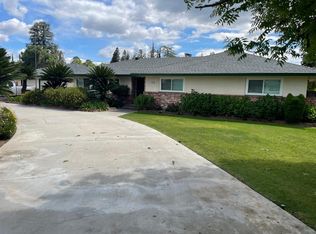 5858 E Midwick Ln, Fresno, CA 93727