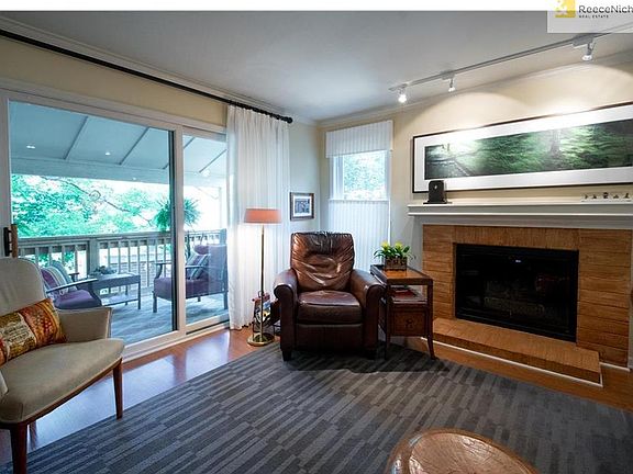 3rd image of 6240 Rosewood St