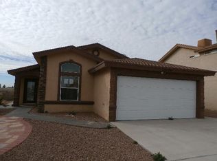 12724 Lorenzo Ponce Dr, El Paso, TX 79938