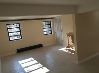 8623 144th St, Jamaica, NY 11435