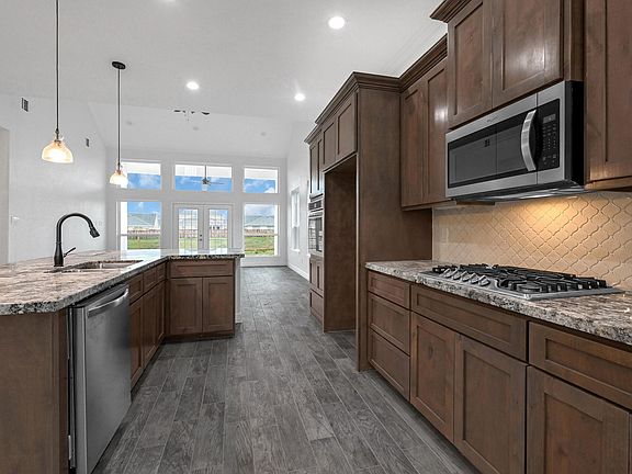 4th image of 13935 S River Dr