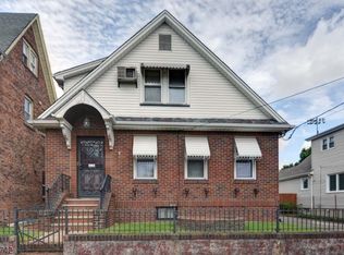 61 Alden St, Wallington, NJ 07057