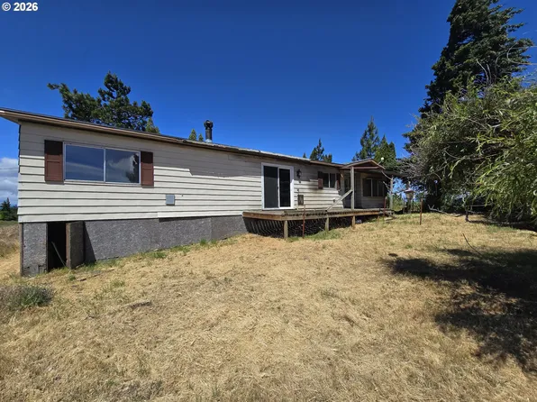 2080 Mountain View Dr, The Dalles, OR 97058