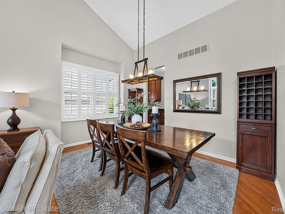 1750 Cheshire Ln, photo 17