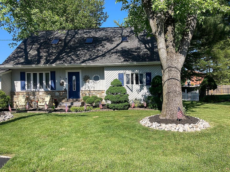 1st image of 947 Emily Ave