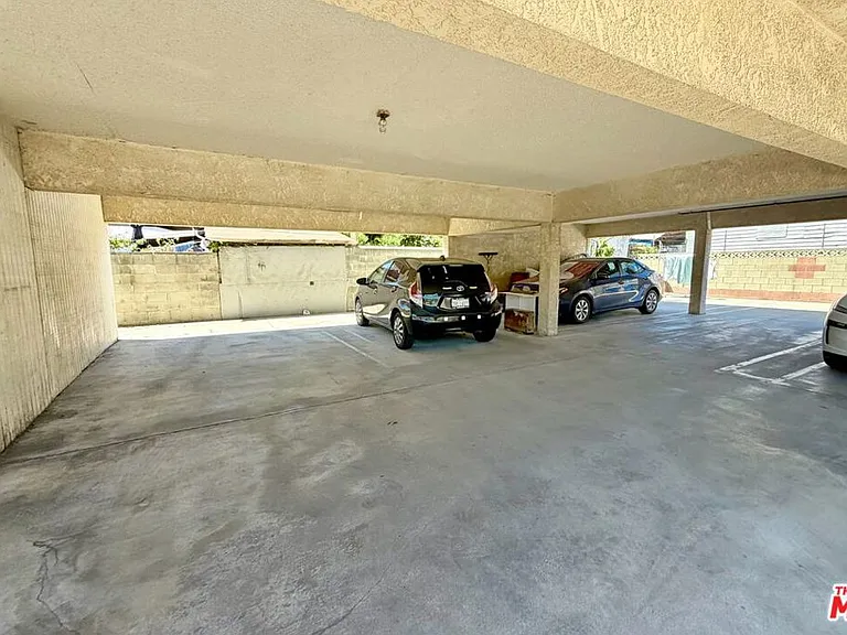 207 E Avenue 39 — Photo 5