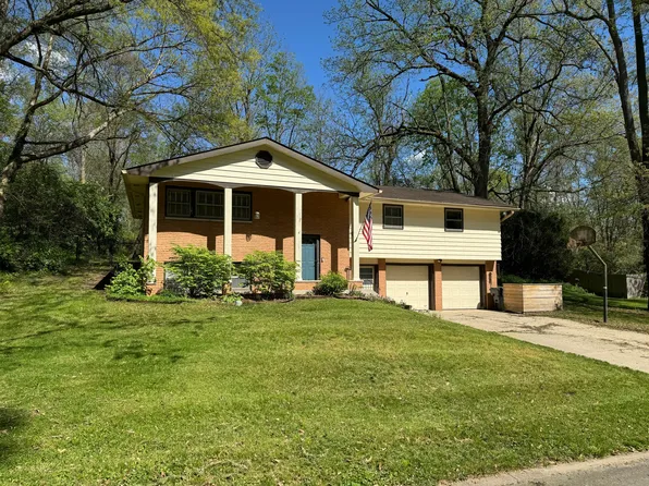 1620 Lynnwood Dr, Anderson, IN 46012